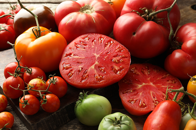 paradicsomok az asztalon